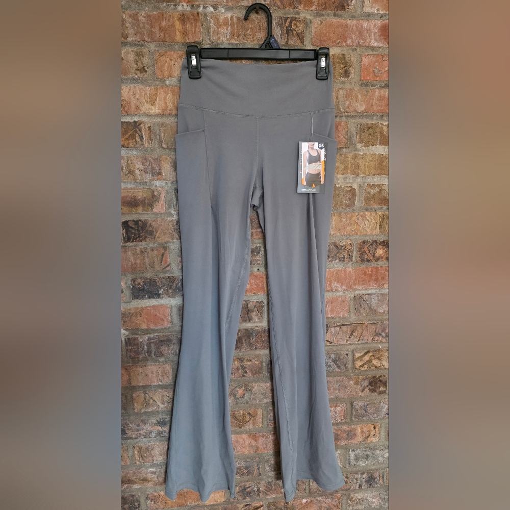 Women's Flare Leg Yoga Pants; Womens Size XS Size 0-2; New